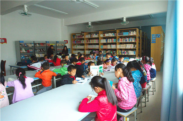 震后八年：朗朗书声传来，梦想之花开放