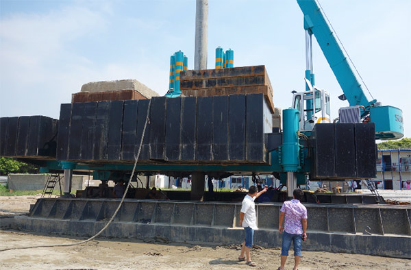 十九年稳居冠军宝座，，，，恒峰g22智能静力压桩机完善演绎“字斟句酌”