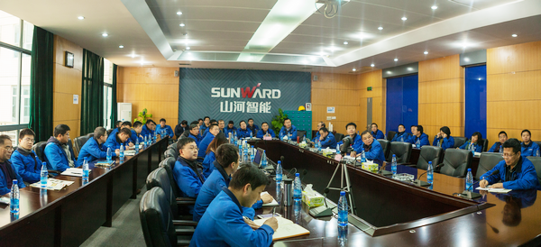 2018要腾飞，，，，，恒峰g22智能年度谋划事情聚会盛大召开