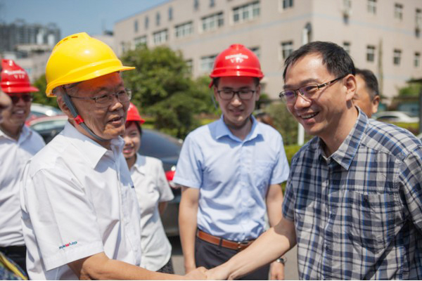 商务部合作司刘民强副司长一行调研恒峰g22智能