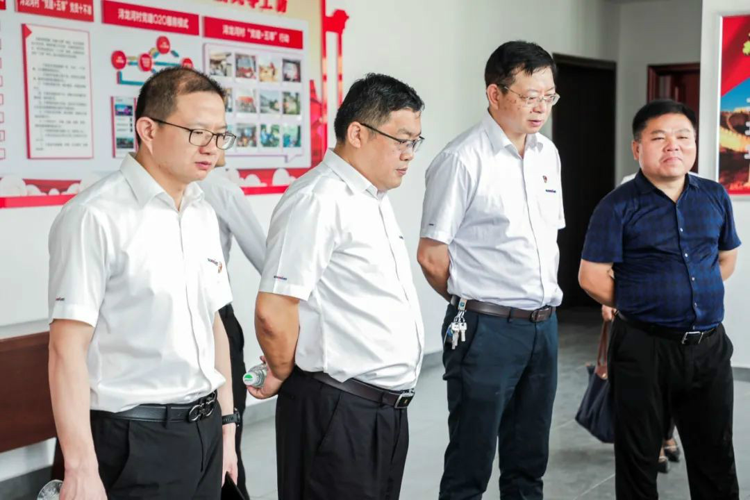 恒峰g22智能党委赴浔龙河互换进建