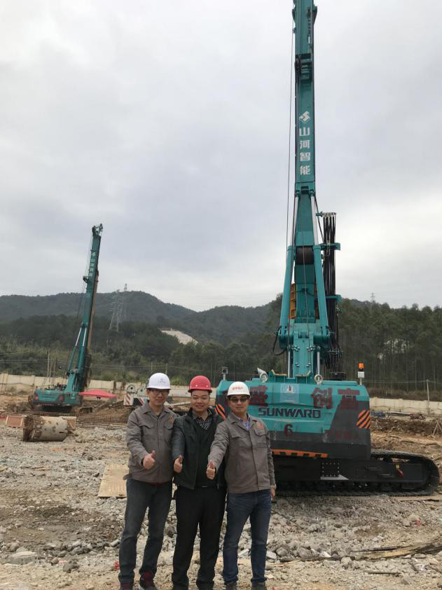 星级品质+星级售后，所以他选择了恒峰g22智能旋挖钻机