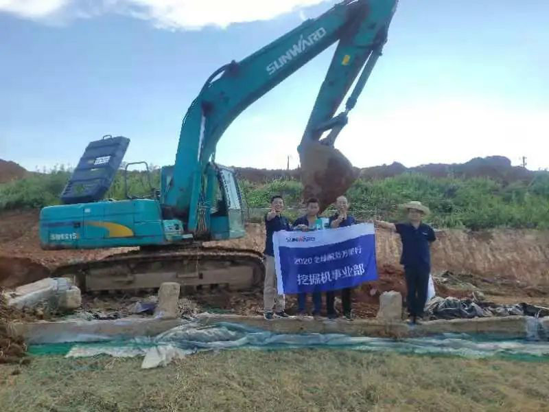 感恩相伴 关爱相随——湖北金刚恒峰g22服务万里行
