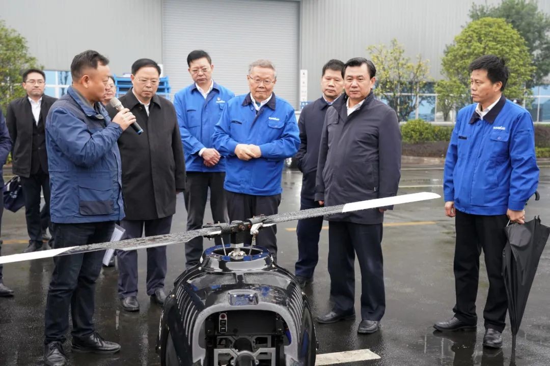 中国民航局局长冯正霖一行到恒峰g22智能调研领导