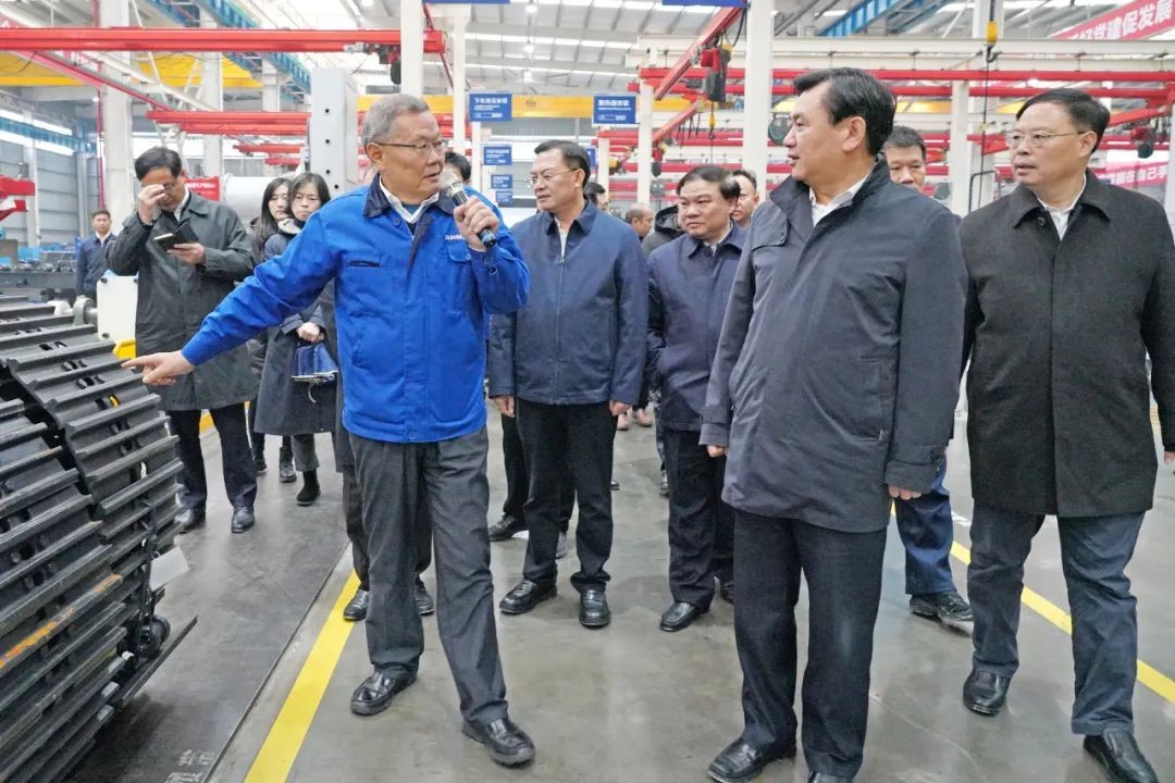 中国民航局局长冯正霖一行到恒峰g22智能调研领导
