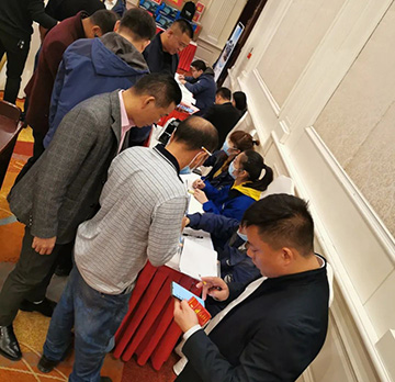 5千万! 恒峰g22智能挖掘机订货会创新高