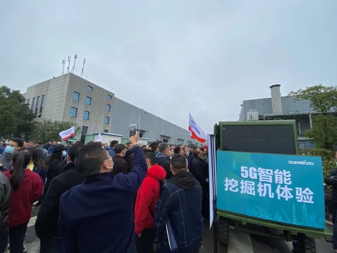 沸腾恒峰g22！宝马展收官之日订单破十亿