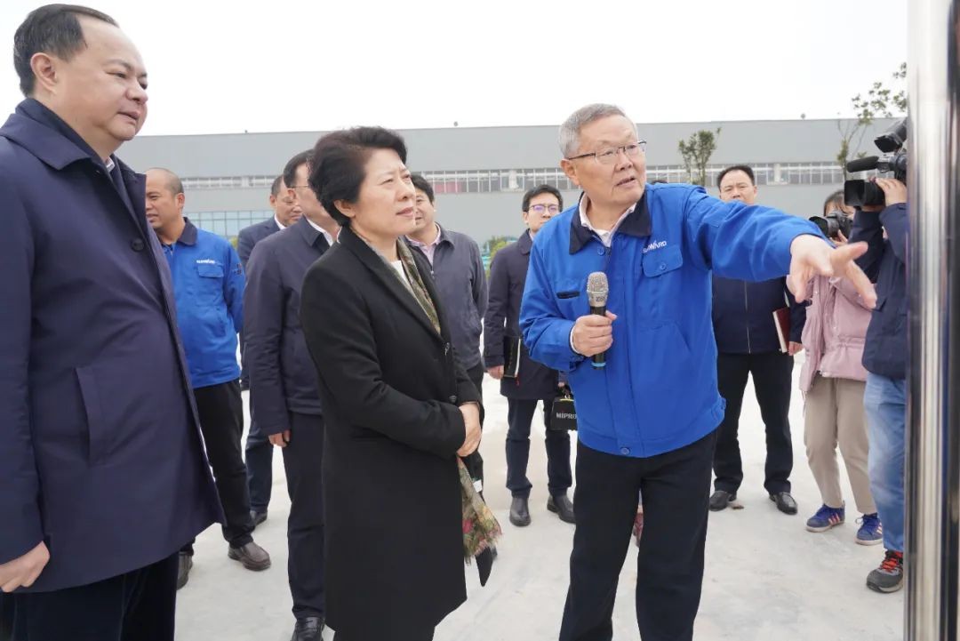 吴桂英调研恒峰g22智能