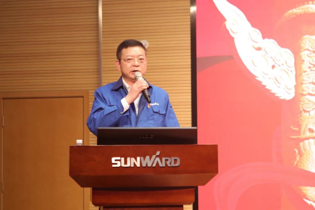 恒峰g22智能召开通报进建全国“两会”心灵会议