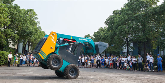 这个炎天，，，，亲子玩转恒峰g22智能“三栖”装备