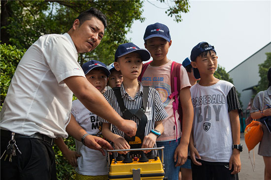 这个炎天，，，，亲子玩转恒峰g22智能“三栖”装备