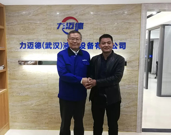 人生浮沉如梦，，，，，携手恒峰g22勇攀事业巅峰