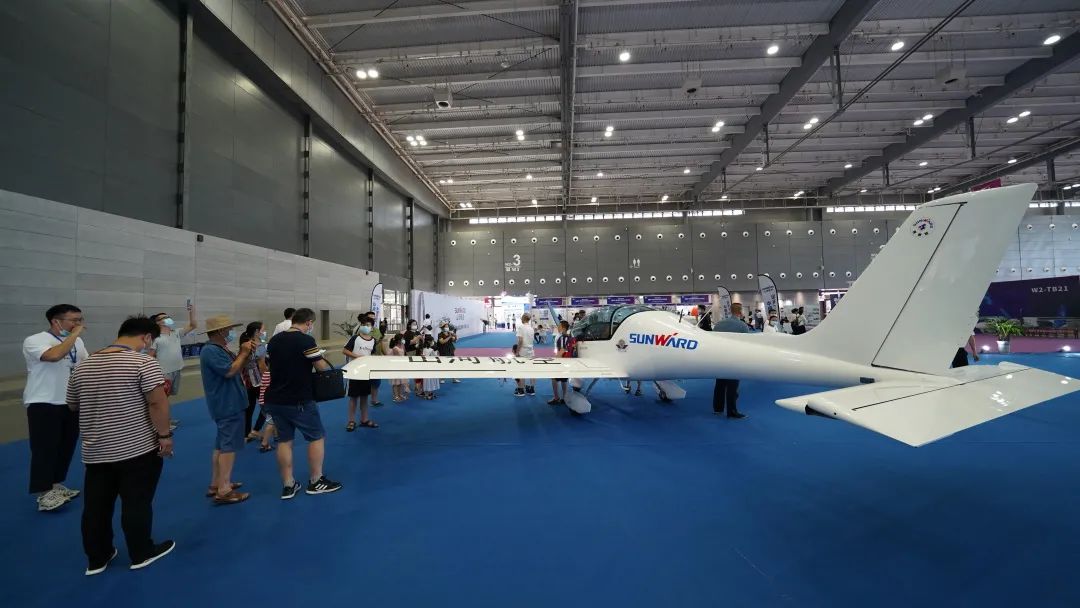 明星产品受追捧，恒峰g22航空携多款产品杰出亮相2021年湖南航展