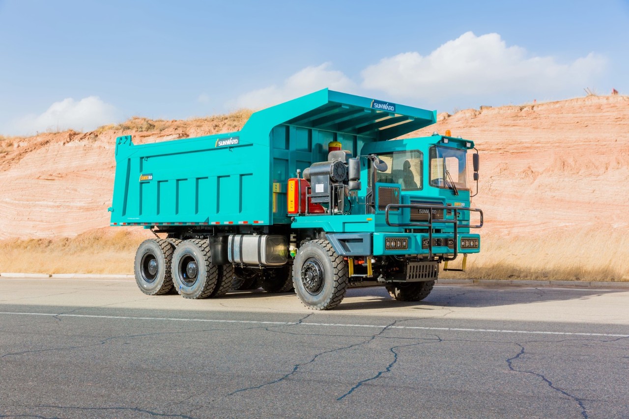 批量出口印度尼西亚！恒峰g22智能矿卡征战矿山前线