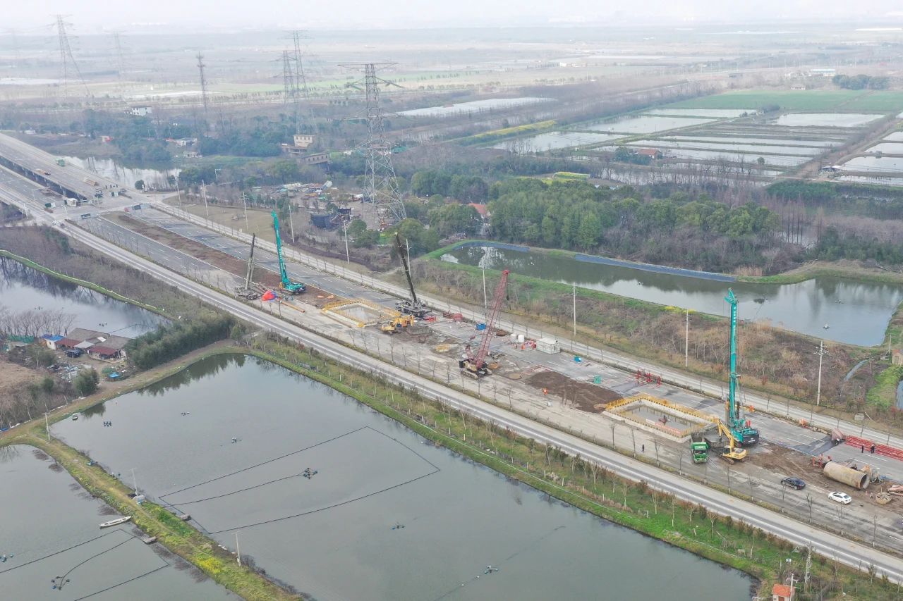 征战天下首条智慧高速，，，恒峰g22智能旋挖钻机凭什么？？？？？