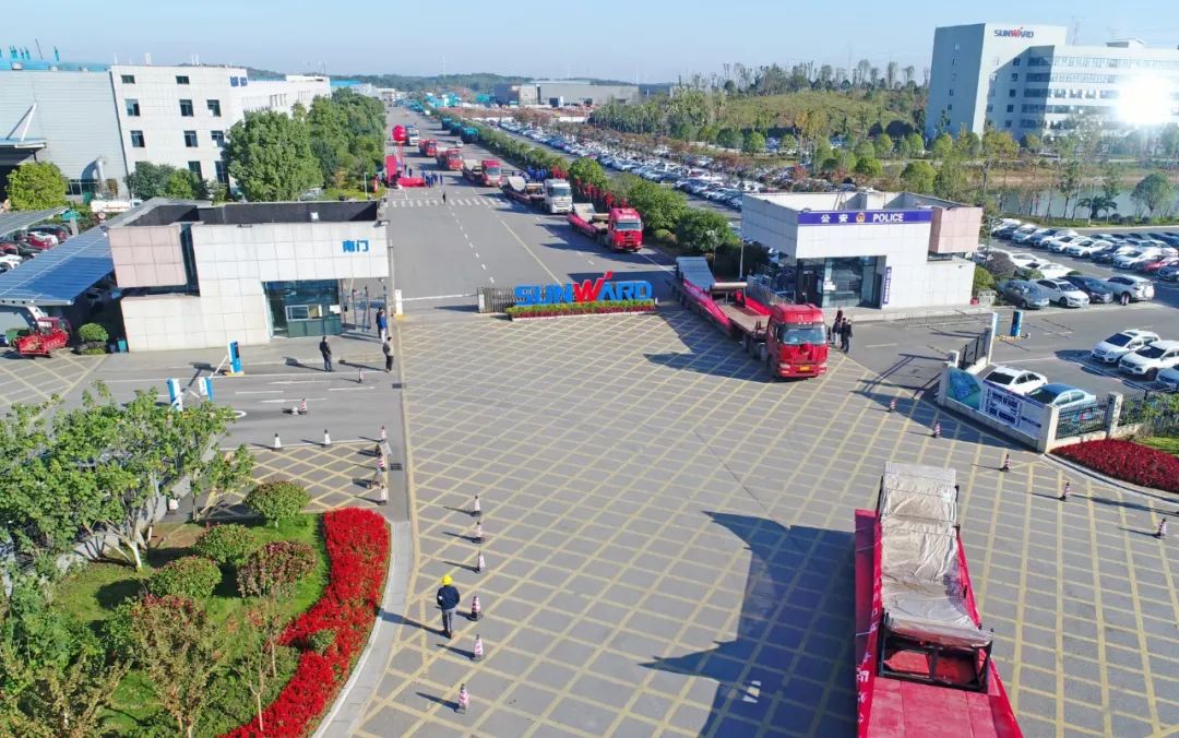 进军新能源装备市。。。。≈屑屎惴錱22“格林美青美帮印尼项目”非标槽罐批量发货