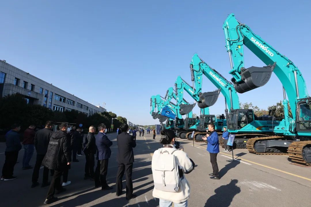 全球首创5G+智能钻机重磅宣布，，，，，，恒峰g22智能倾力打造绿色智慧矿山成套装备