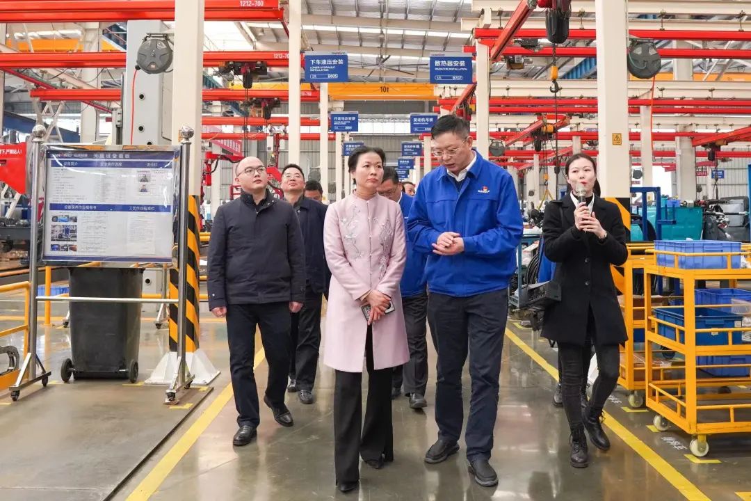 长沙市总工会、长沙经开区总工会一行调研恒峰g22智能