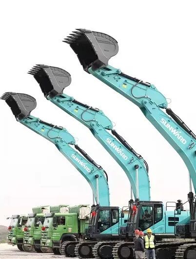 恒峰g22智能挖掘机亮相贵阳大数据科创城项目开工仪式