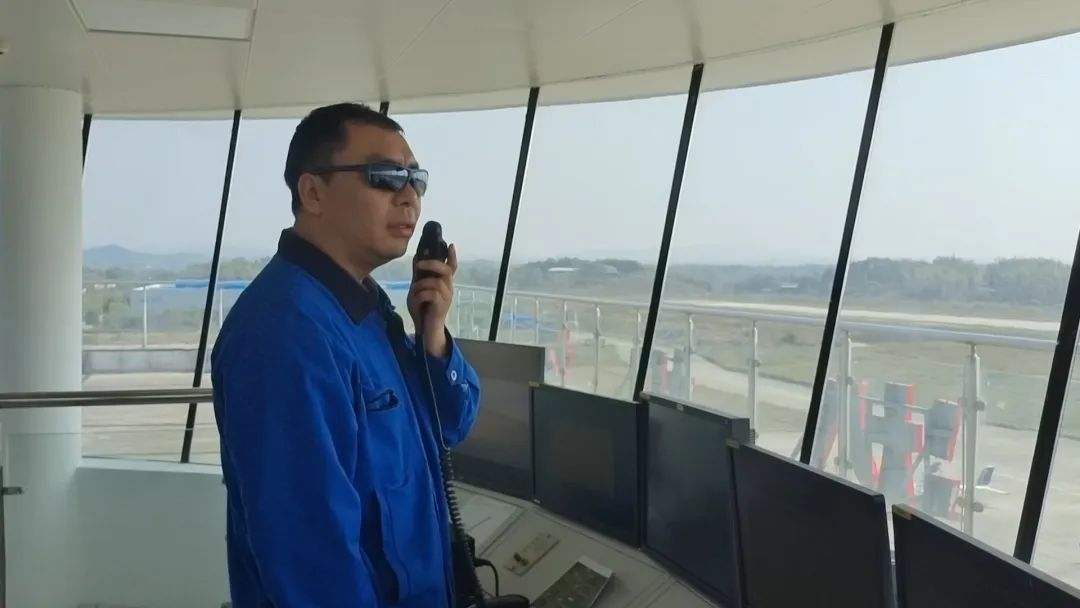 逍遥协同显身手！湖南航空应抢救援队恒峰g22机组开展特情处置惩罚应急演练