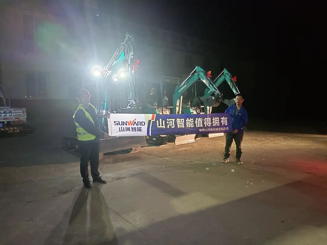 好效劳、好装备！恒峰g22智能挖掘机再获客户追加订单