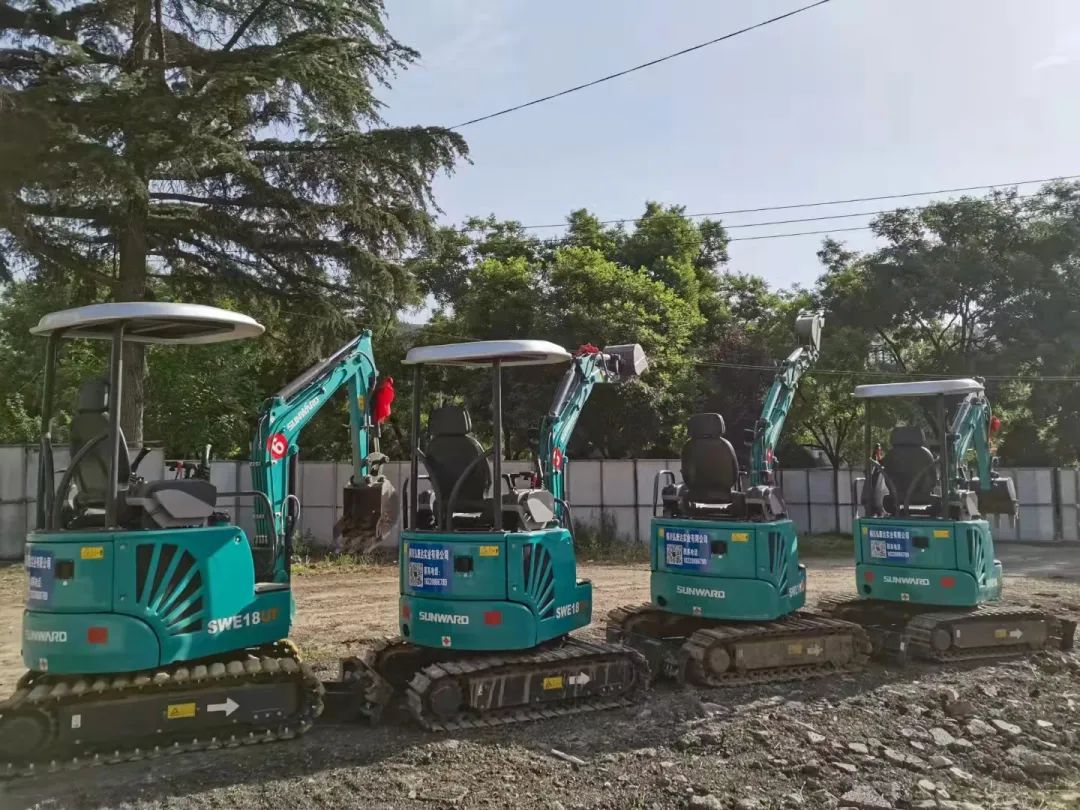 好效劳、好装备！恒峰g22智能挖掘机再获客户追加订单