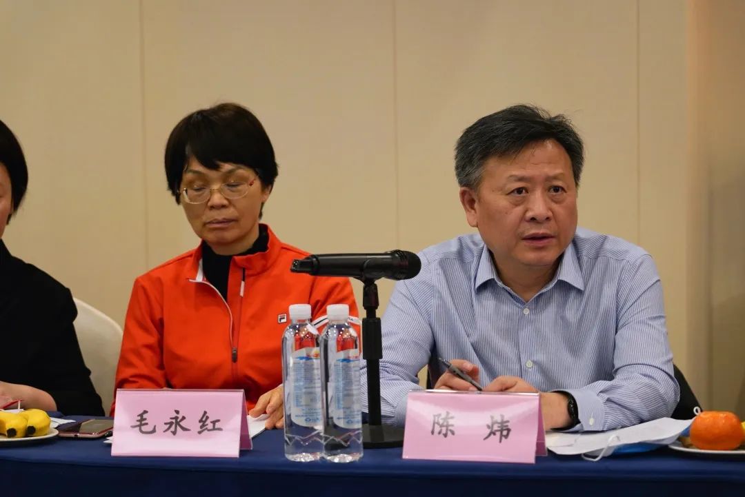 抱团出海，，，携手共赢！何清华带队赴湖南异地商会联合会造访交流