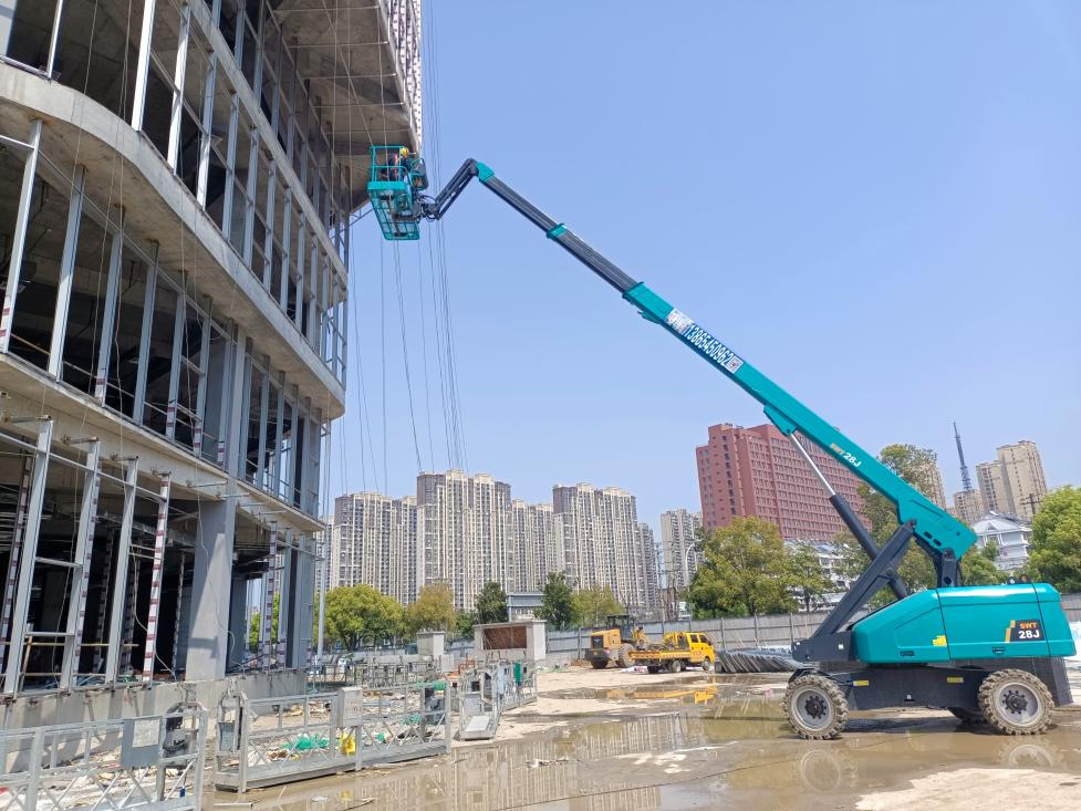 立异、智能、绿色！恒峰g22智能再登工程机械TOP50荣耀榜