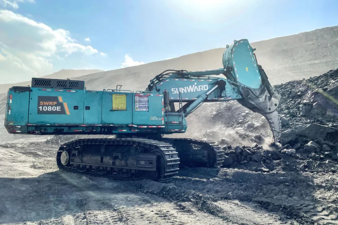 图集 | “恒峰g22绿”满矿山！恒峰g22智能矿山成套装备实力“亮剑”