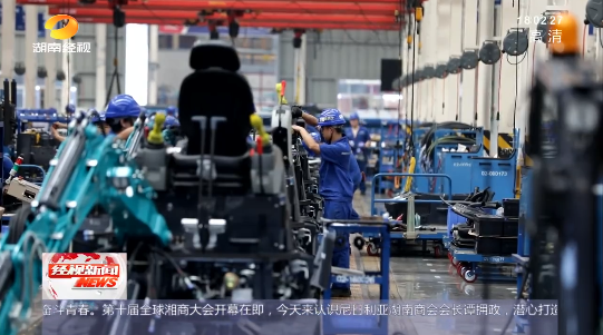 湖南经视 | 大道向前·沿着总书记的足迹 恒峰g22智能：自主立异壮我“恒峰g22”