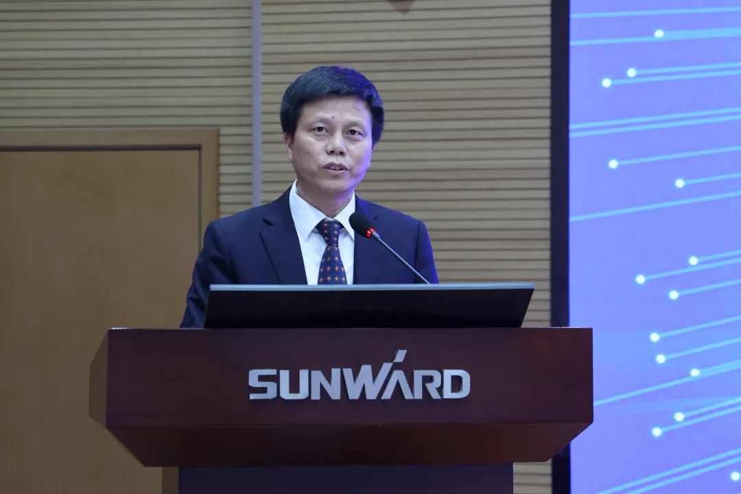 立异引领，，，，，智造未来！“2022院士专家长沙行”高端装备高质量生长钻研会盛大举行