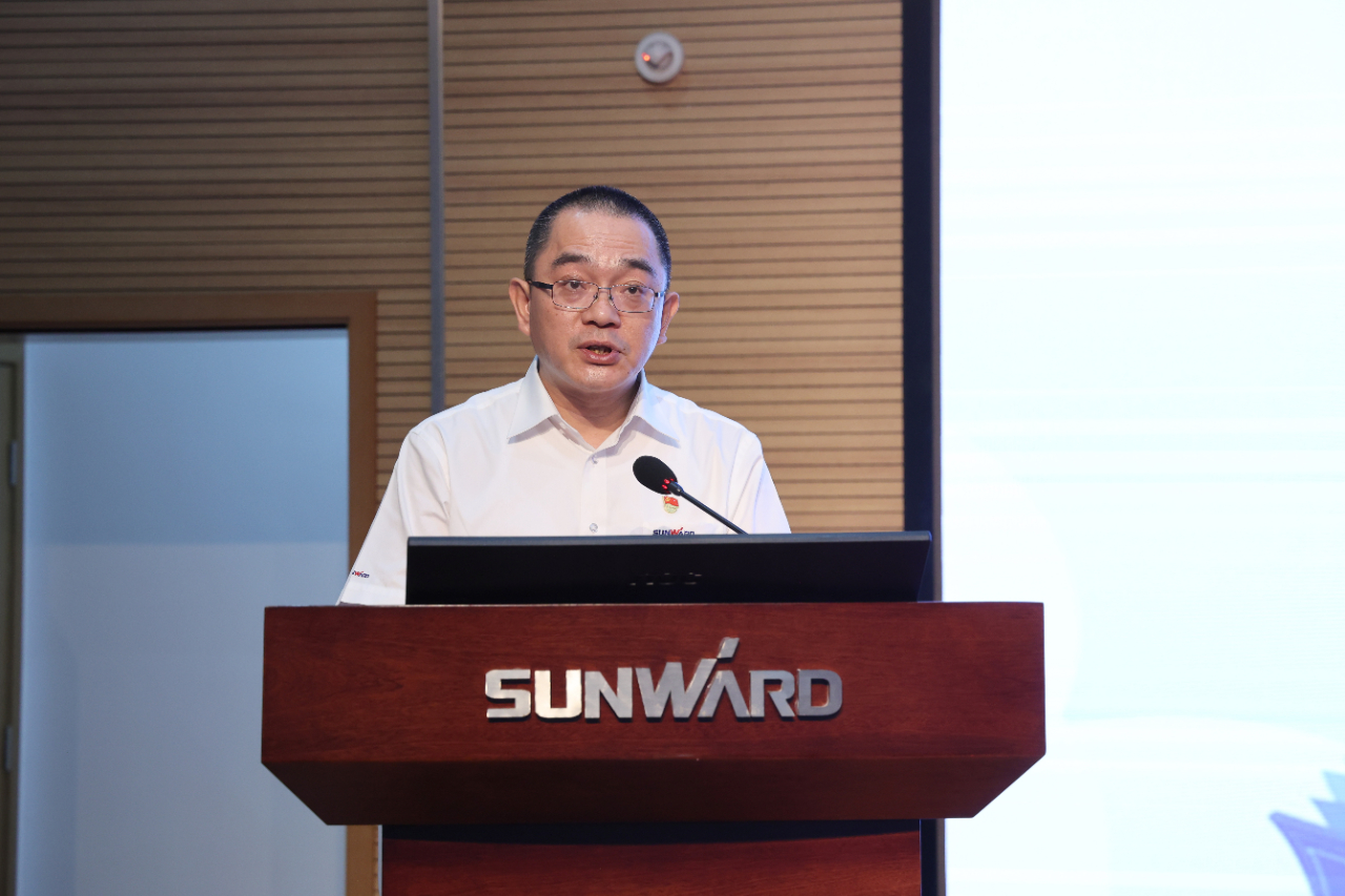 缤纷“暑”假，，，，，，不负所“托”！恒峰g22智能职工子女暑期托管班结业啦