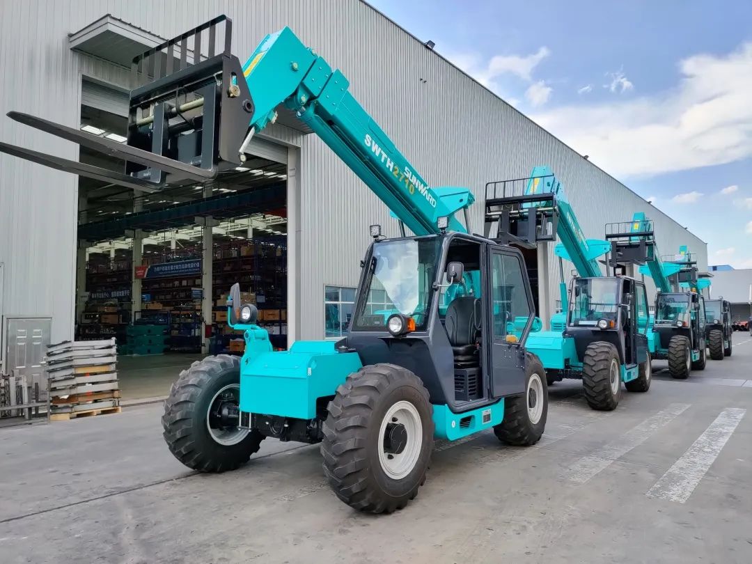 单笔采购金额万万元！恒峰g22智能伸缩臂叉装车批量出口