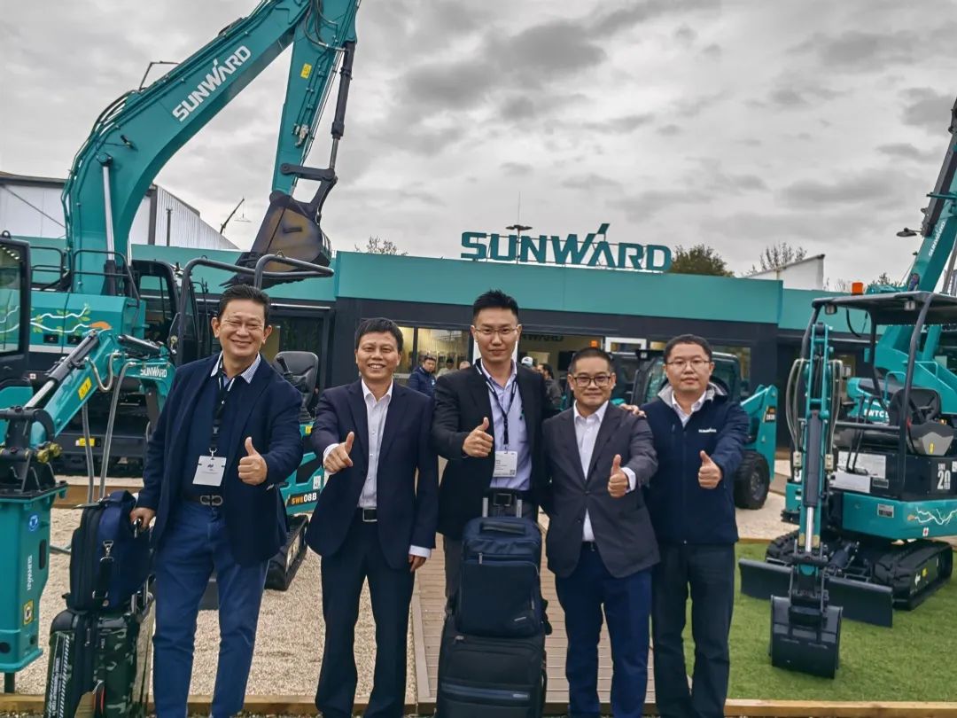 Bauma 2022 | 一连加码欧洲高端市场，，，，，，“恒峰g22绿”闪灼德国慕尼黑
