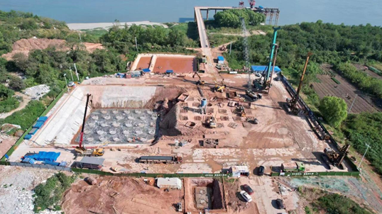 超等“桩”备实力亮剑！恒峰g22智能携手武汉乐成建设攻克燕矶长江大桥重大地层施工难题