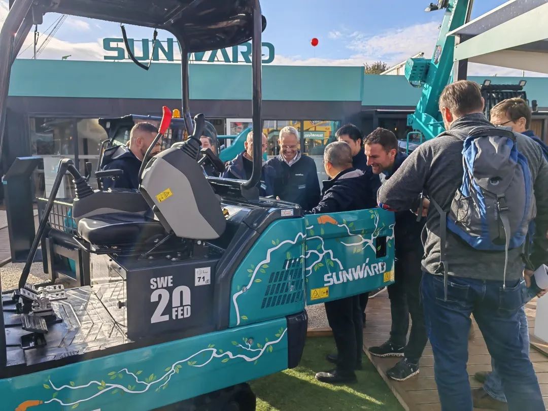 Bauma 2022 | 一组火热现场图带您重温恒峰g22智能德国宝马展之旅