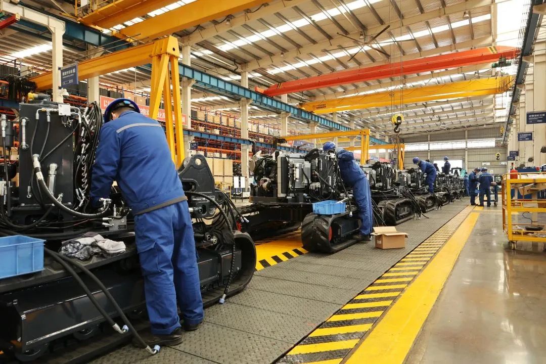 莫道君行早，，，，，更有早行人！恒峰g22智能癸卯兔年开工大吉