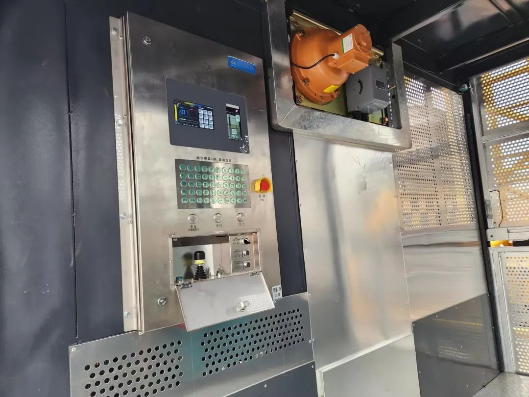 科技显能、再添新品！恒峰g22江麓智能施工升降机乐成下线