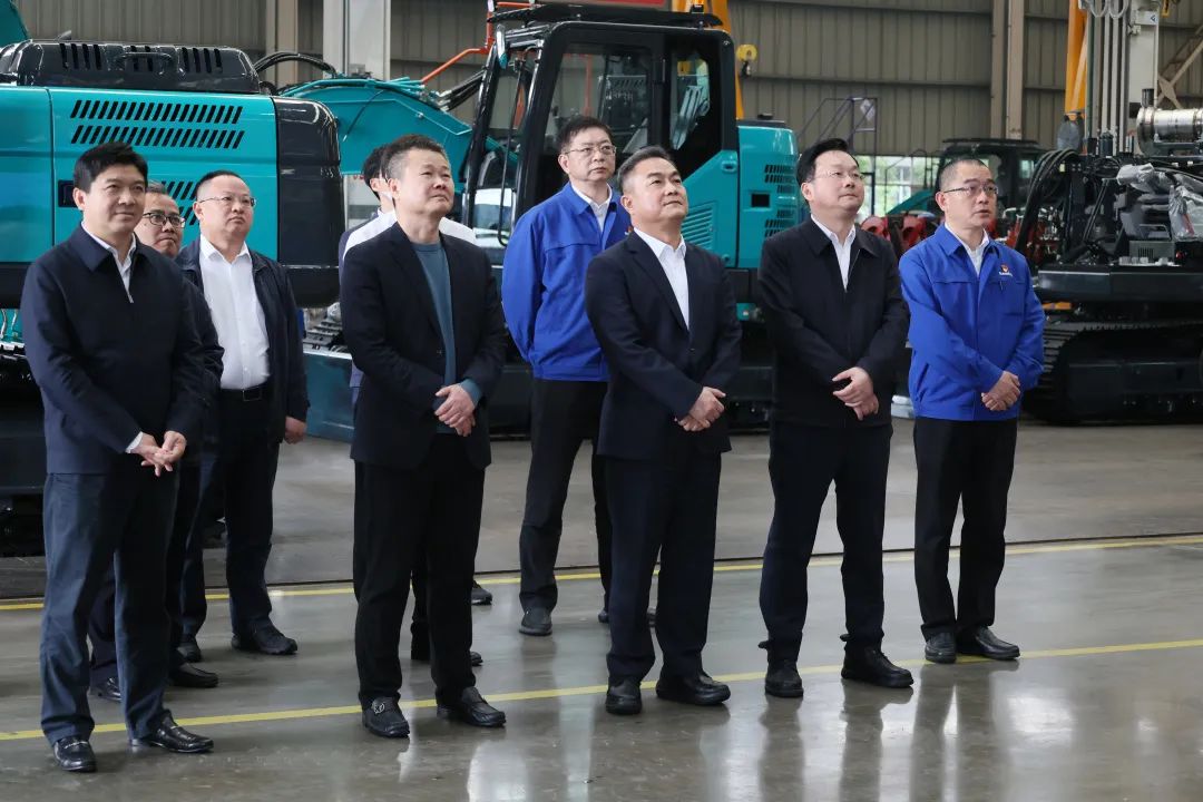 海南省副省长倪强调研恒峰g22智能