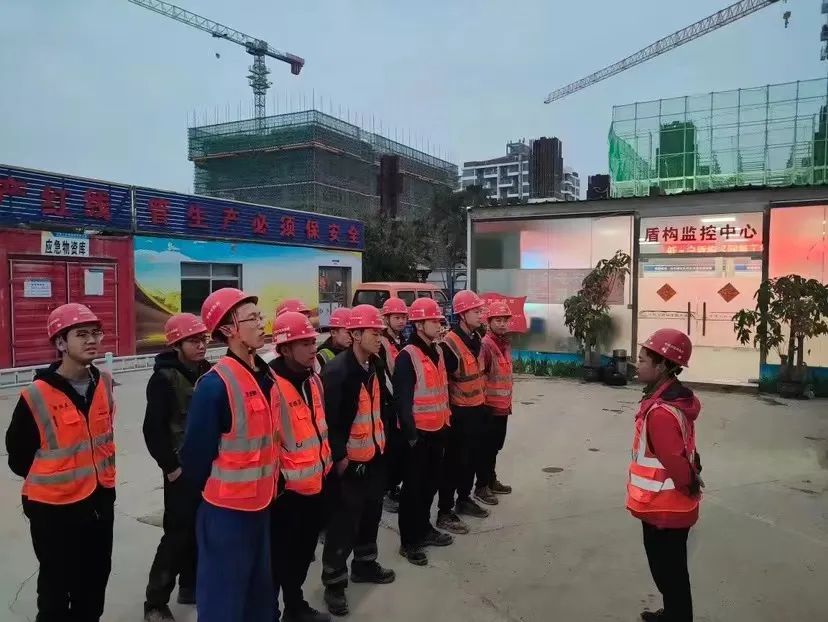 最新希望！中铁恒峰g22深圳地铁3号线低-白盾构区间左线顺遂意会