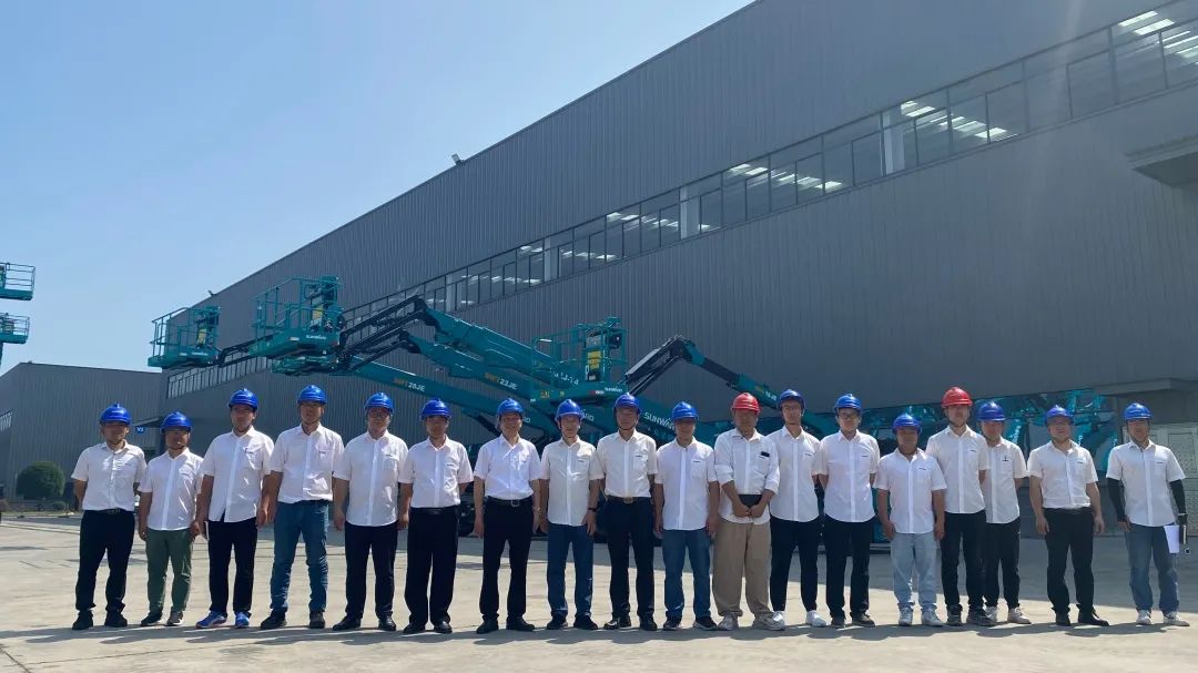 新能源家族再添“新丁”！恒峰g22智能三款电动臂式高空作业平台齐下线