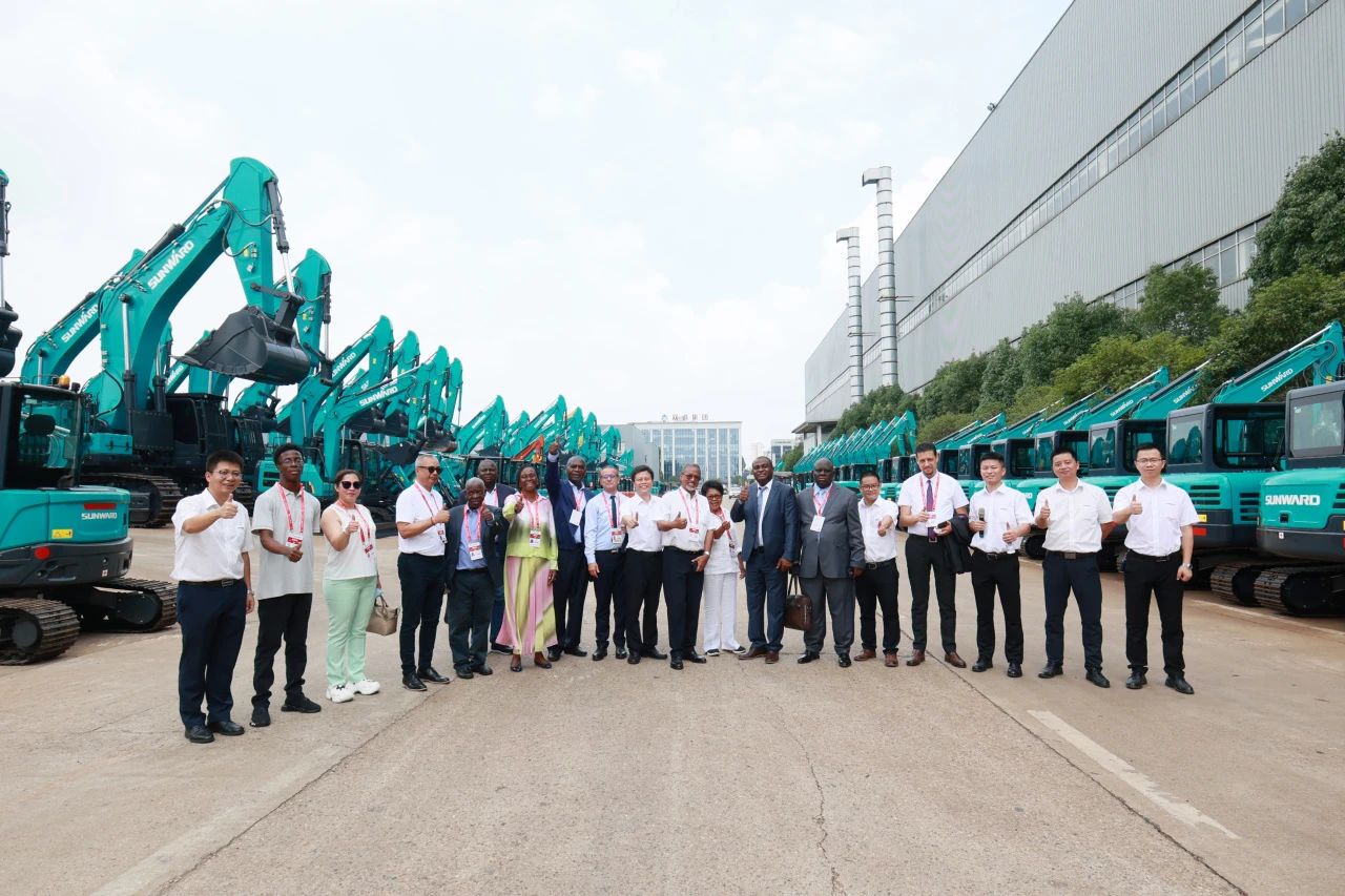 中非经贸展览会圆满落幕，，，，恒峰g22智能续写对非相助新篇