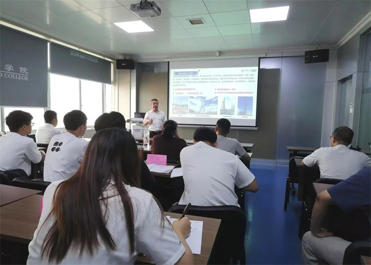 奔赴热爱，，，，，恒峰g22智能2023届“智动力”正式报到！