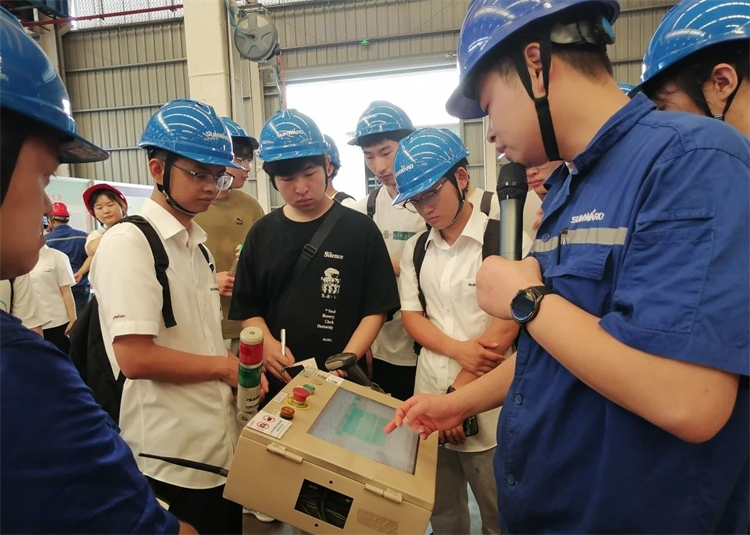 奔赴热爱，，，，，恒峰g22智能2023届“智动力”正式报到！