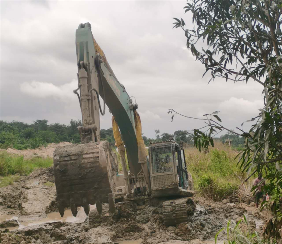 品质恒峰g22，，，，，专心折务！恒峰g22智能效劳万里行活动走进非洲加纳