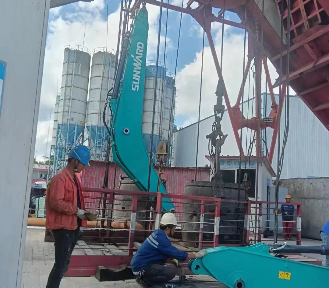 恒峰g22智能售后效劳：全力以赴，，，付与机械生命与活力