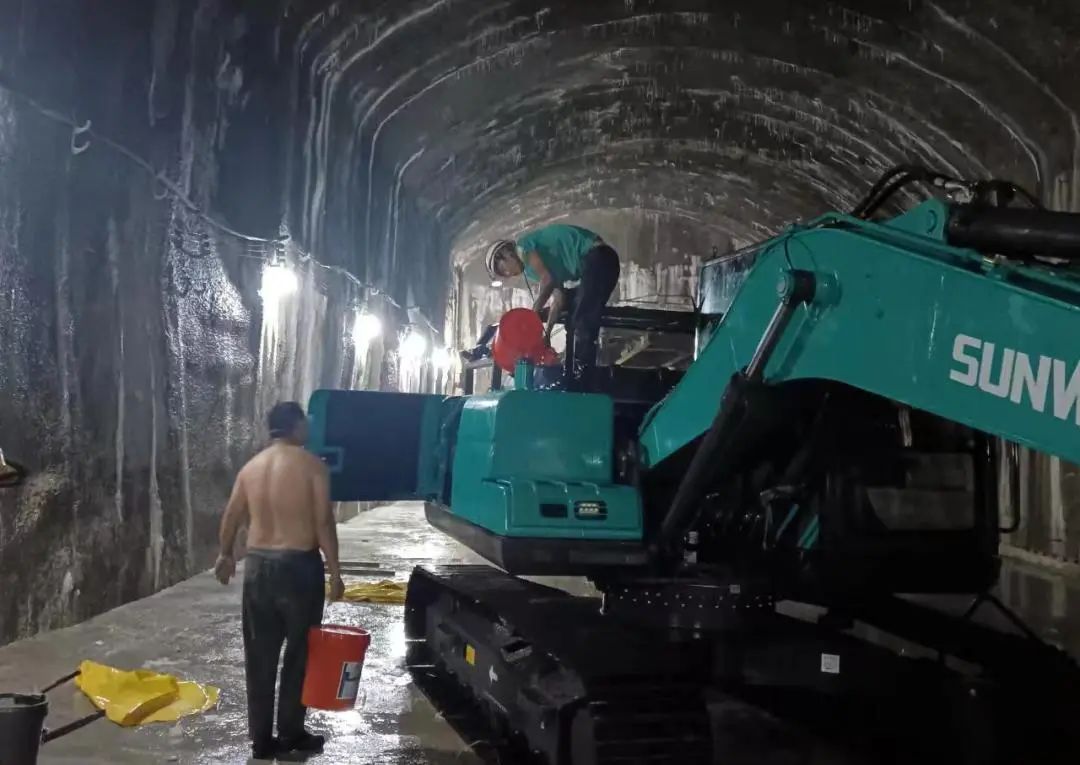 恒峰g22智能售后效劳：全力以赴，，，付与机械生命与活力