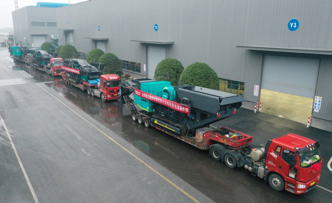 加速出海，，，，，恒峰g22普石勒破碎筛分装备批量出口东南亚