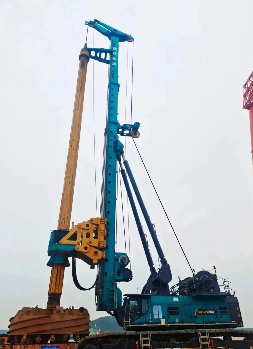 周全告捷！恒峰g22智能超等旋挖钻机圆满完成甬舟铁路西堠门公铁两用大桥桩基施工使命