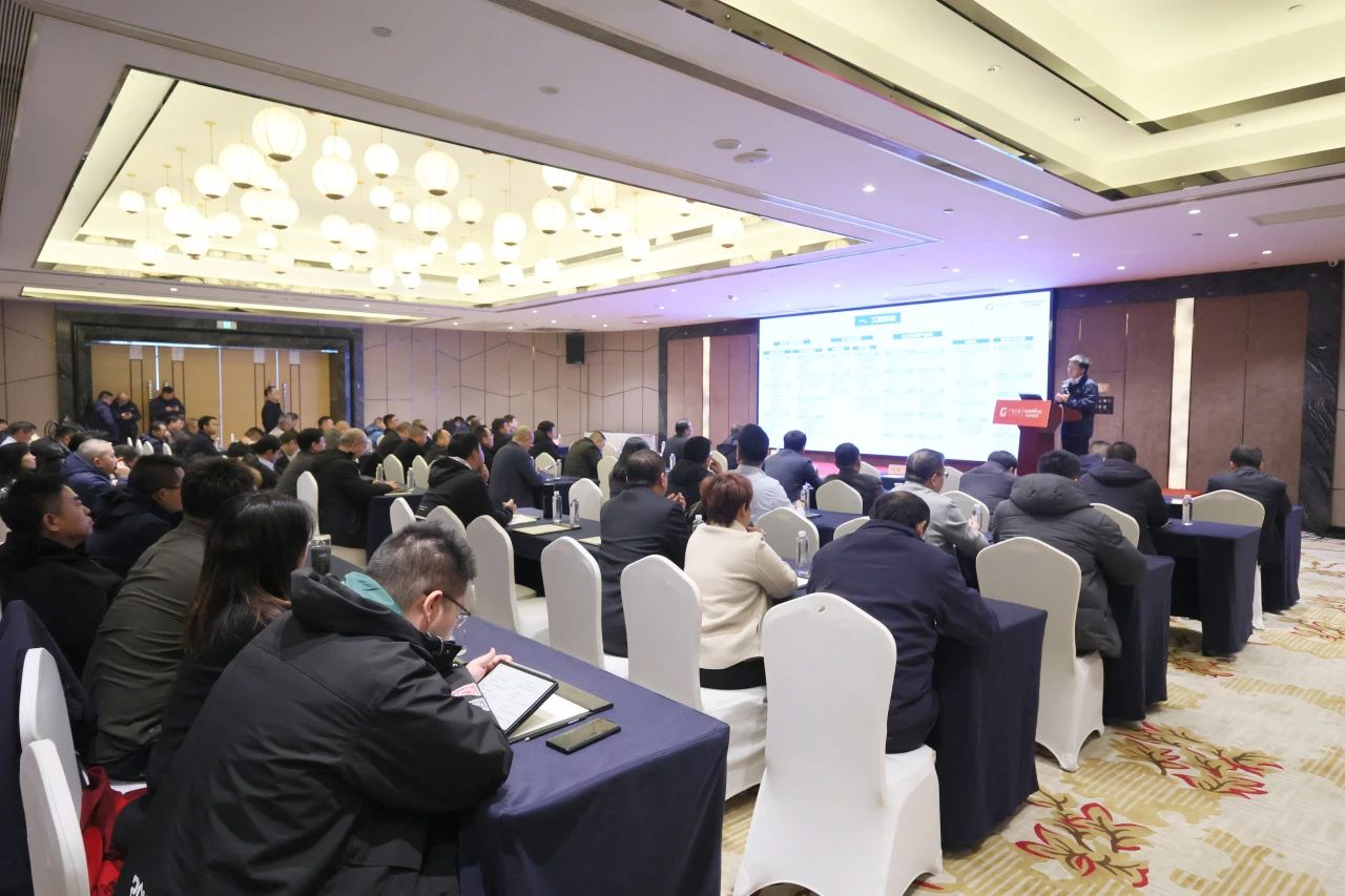 启新程，，，，向未来！恒峰g22矿岩揭牌庆典暨新春发货仪式圆满举行